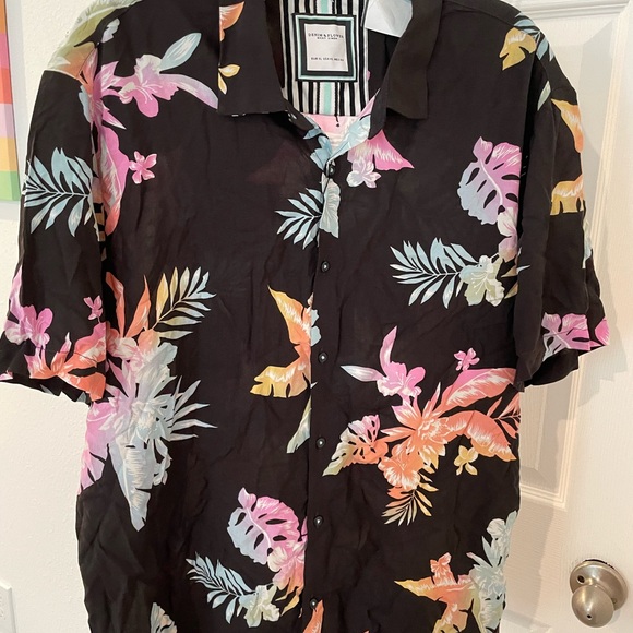 Denim & Flower Black Floral Button Down Shirt - Picture 1 of 1